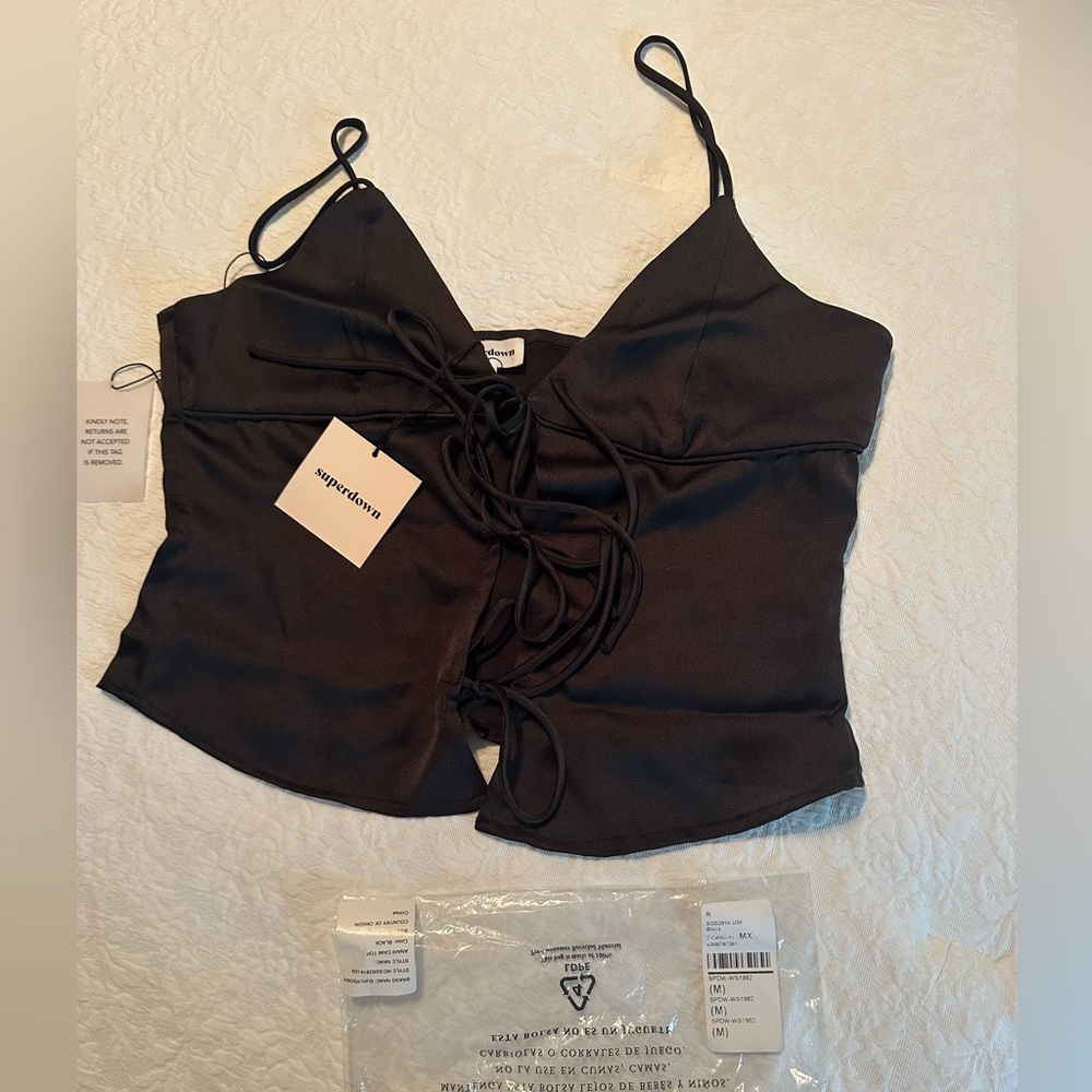 Superdown Anahi Cami Top in Black - Size Medium